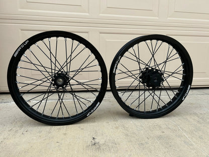 CUSTOM E-MOTO WHEEL BUILDER- Surron/ Talaria/ E-Ride Pro